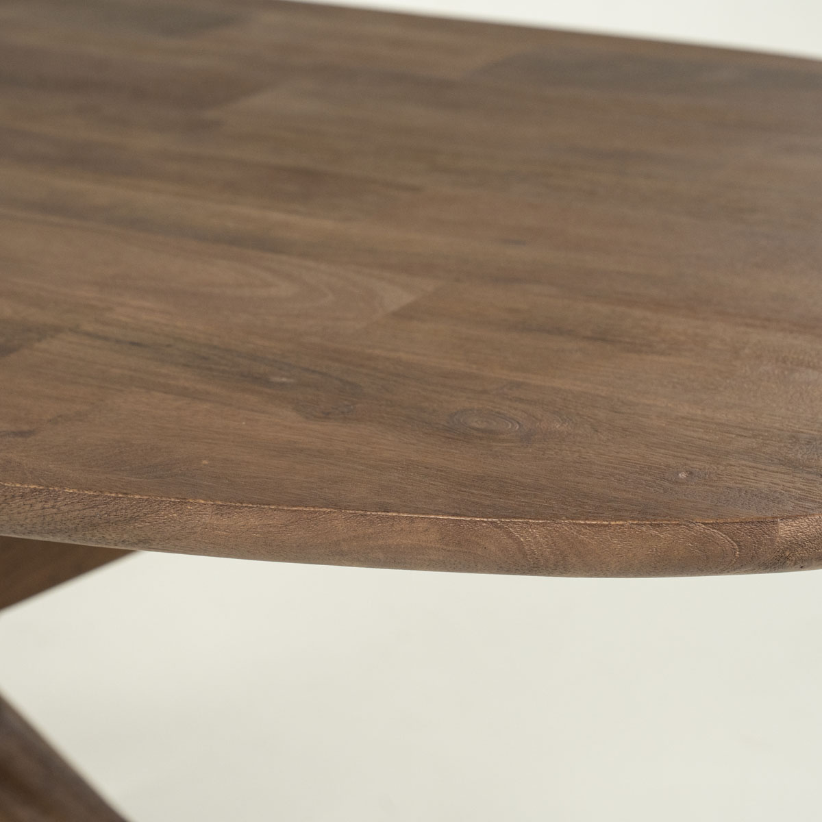 Dänischer ovaler Esstisch Tycho Mangoholz Hellbraun 160×110 cm