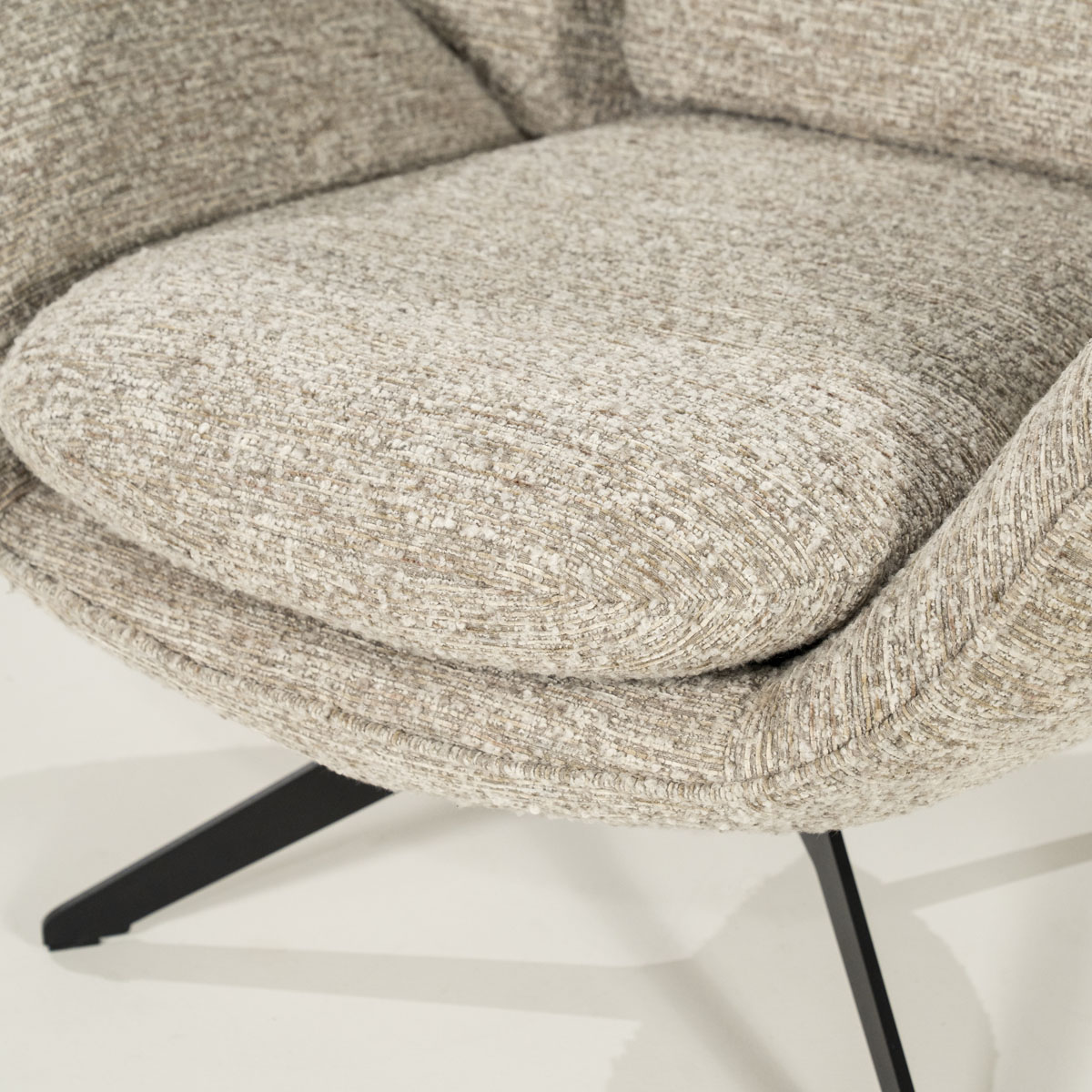 Sessel Ryan mit Hocker Zora Taupe